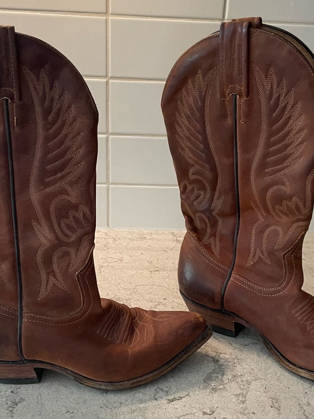 Women’s Classic Brown Western Cowboy Boots - Premium Leather